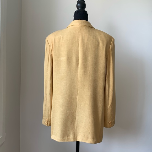 Vintage Essay Yellow Blazer with Shoulder Pads - Size 16 - Picture 2 of 9